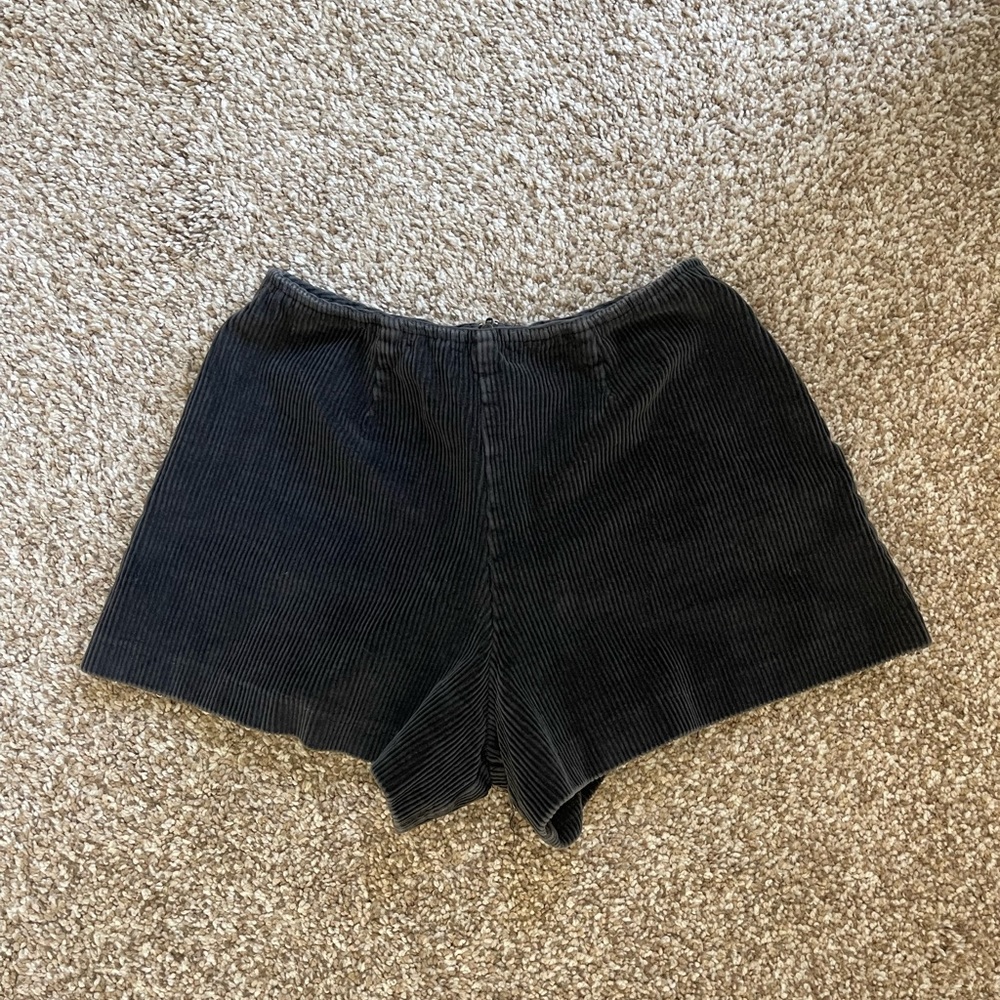 High Waisted Corduroy Black shorts Small